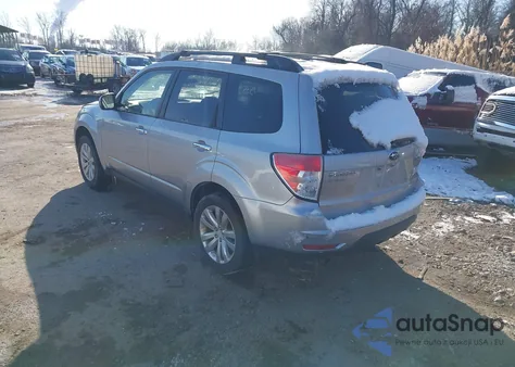 2012 Subaru Forester 2.5X Premium z USA, uszkodzony, nr VIN JF2SHBDC3CH426242